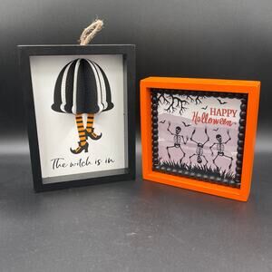 Happy Halloween & The Witch is In - Set of 2 Deco Pictures